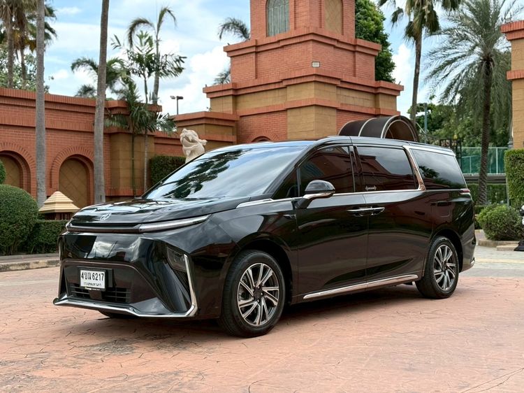 รถ MG Maxus Maxus 9 V Plus สี ดำ