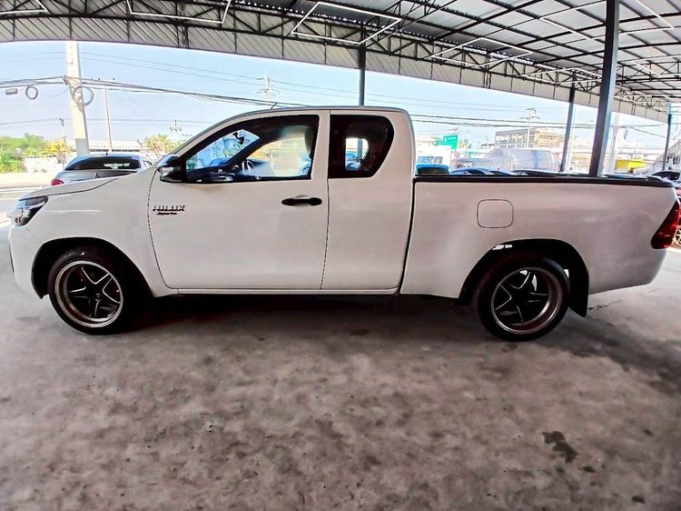 Toyota Hilux Revo 2021 Smart Cab 2.4 Entry Z Edition Pickup ดีเซล ไม่ติดแก๊ส เกียร์ธรรมดา ขาว รูปที่ 4