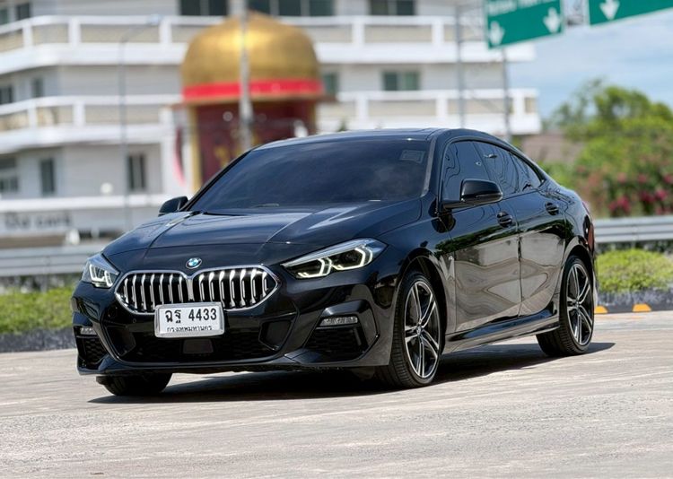 รถ BMW Series 2 220i สี ดำ