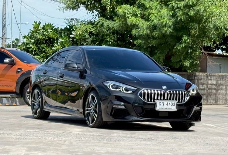 BMW Series 2 2021 220i Sedan เบนซิน ไม่ติดแก๊ส เกียร์อัตโนมัติ ดำ รูปที่ 3