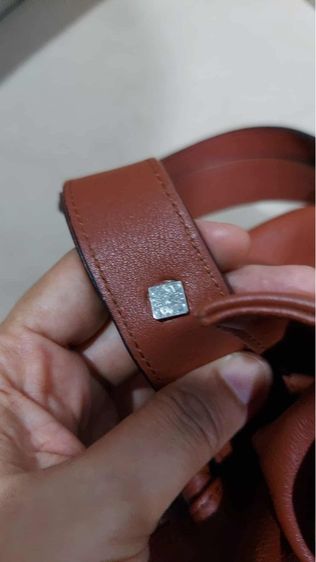 กระเป๋าสะพาย Loewe สีน้ำตาลใบใหญ่ รูปที่ 17