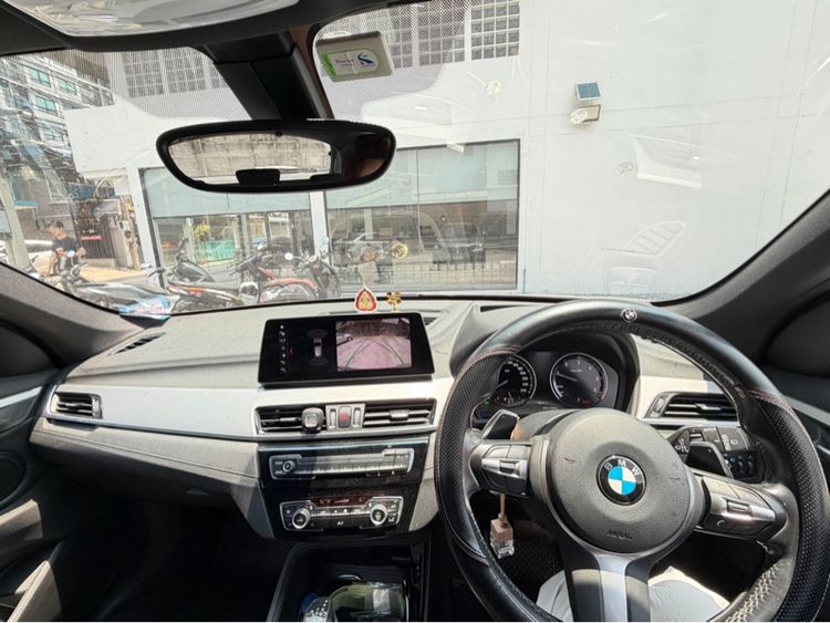 BMW X1 2023 2.0 sDrive18d M Sport Sedan ดีเซล ไม่ติดแก๊ส เกียร์อัตโนมัติ เทา รูปที่ 3