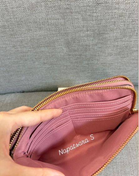 Coach Large Zip Wristlet Size L สภาพสวย ของแท้แน่นอน จาก Shop Central Village รูปที่ 4