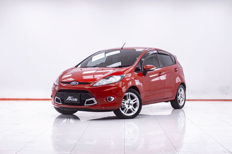 รถ Ford Fiesta 1.5 Sport สี ส้ม