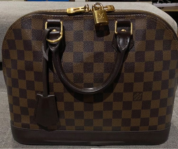 👜แท้ 💯 Louis Vuitton Alma PM Damier Ebene สภาพสวย ทรงเป๊ะ คลาสสิกถือคล่องตัว พร้อมถุงผ้า รูปที่ 3