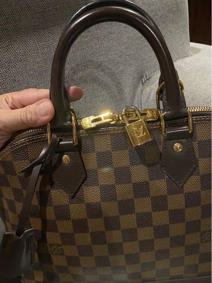 👜แท้ 💯 Louis Vuitton Alma PM Damier Ebene สภาพสวย ทรงเป๊ะ คลาสสิกถือคล่องตัว พร้อมถุงผ้า รูปที่ 4
