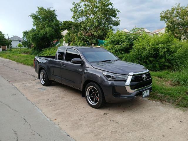 รถ Toyota Hilux Revo 2.4 Z Edition Entry สี เทา