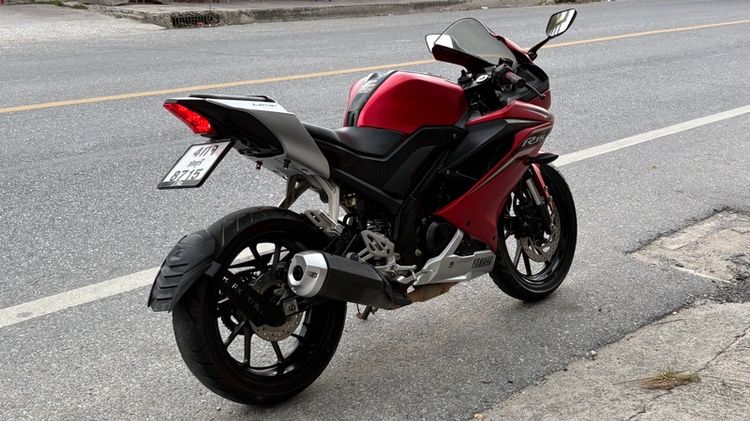 Yamaha r15 รูปที่ 8