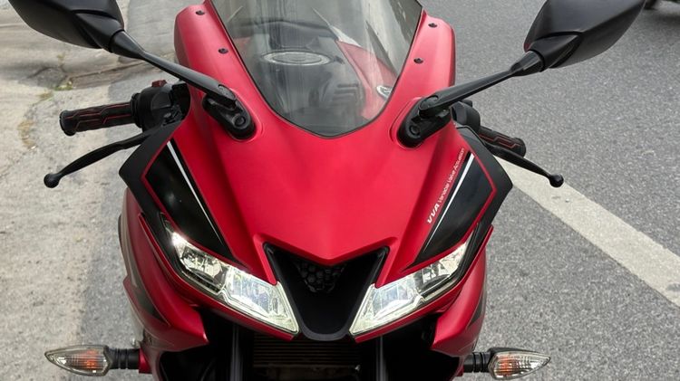 Yamaha r15 รูปที่ 3