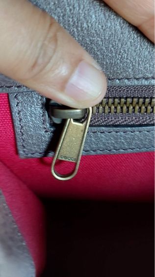 กระเป๋า Gucci Mickey mouse ทรง tote  รูปที่ 18