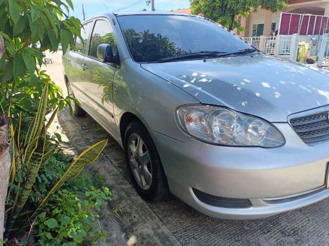 รถ Toyota Altis 1.6 E สี เทา