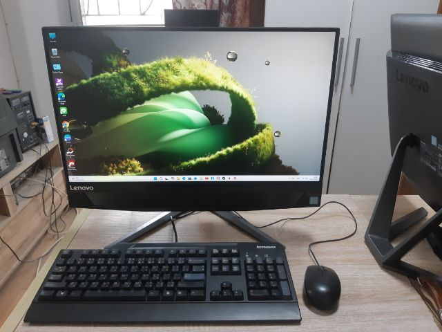 Lenovo All in one จอTouch Screen