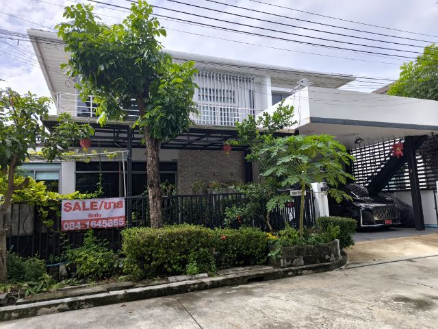 ขายบ้านเดี่ยวมือสอง เพอร์เฟคเพลส อ่อนนุช80,3ห้องนอน3ห้องน้ำ พื้นที่ใช้สอยประมาณ250ตม.