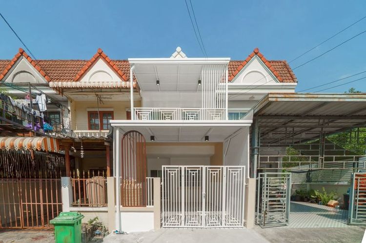 ขายทาวน์เฮ้าส์ พิมลราช 2 บ้านกล้วย-ไทรน้อย 16 ตรว. 2นอน 2น้ำ มีเทอเรส ฟรีโอน สภาพพร้อมอยู่