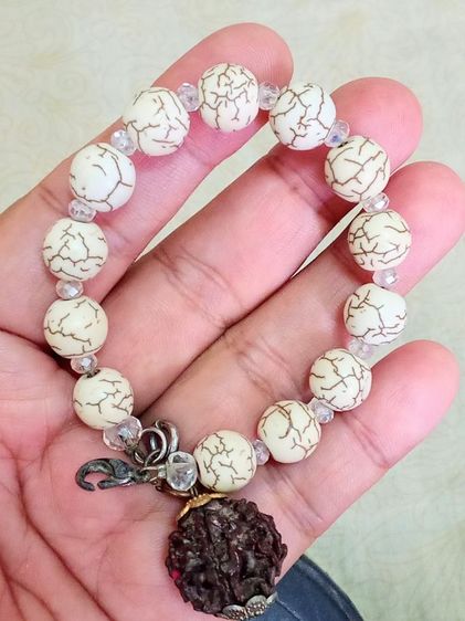สร้อยข้อมือ