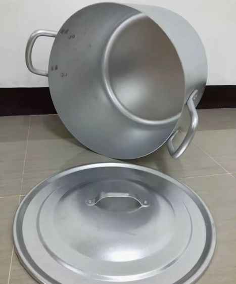 หม้อและกระทะ หม้ออลูมิเนียม100ลิตรทรงสูงของใหม่