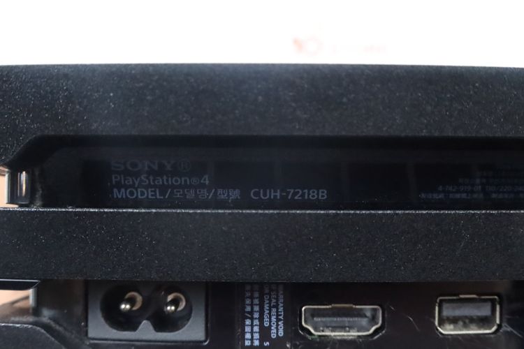 PS4 Pro 1TB  รูปที่ 11