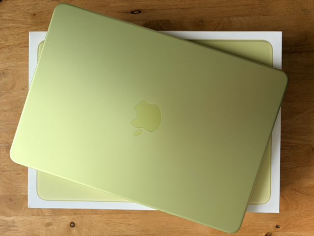 MacBook neo 512GB
