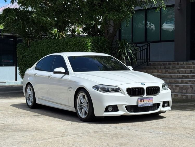 BMW Series 5 2016 525d Sedan ดีเซล ไม่ติดแก๊ส เกียร์อัตโนมัติ ขาว
