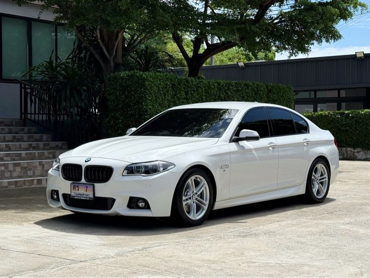 BMW Series 5 2016 525d Sedan ดีเซล ไม่ติดแก๊ส เกียร์อัตโนมัติ ขาว รูปที่ 4
