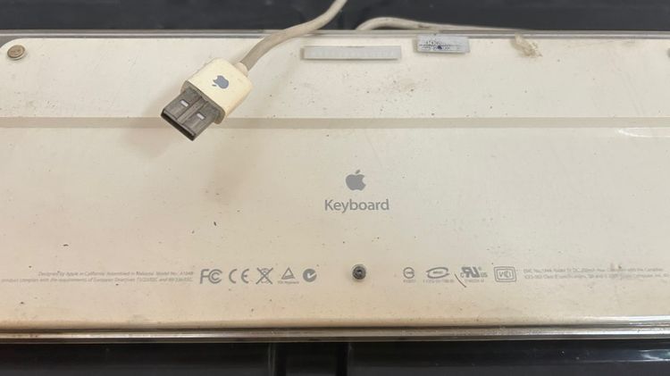 apple keybored คีย์บอร์ด  เเท้ รูปที่ 3