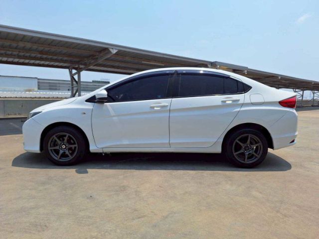 รถ Honda City 1.5 S สี ขาว