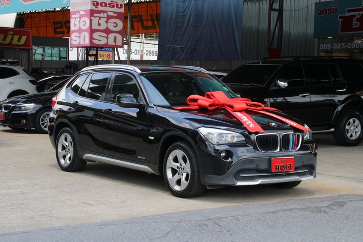 รถ BMW X1 1.5 sDrive18i xLine สี ดำ