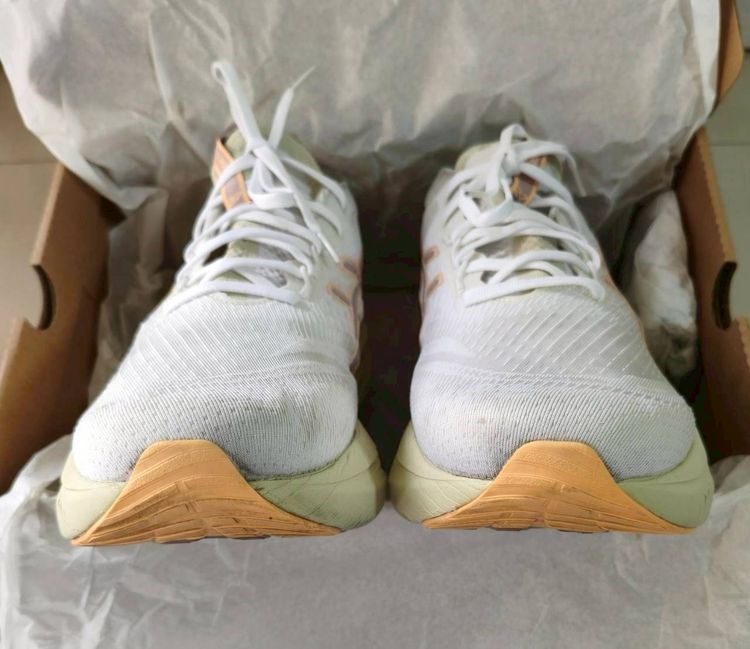 มือ2 Asics Nimbus27 US10 (4E) ของแท้พร้อมกล่อง รูปที่ 2