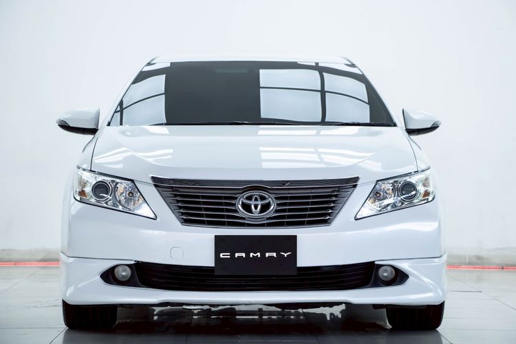 Toyota Camry 2014 2.0 G Extremo Sedan เบนซิน ไม่ติดแก๊ส เกียร์อัตโนมัติ ขาว รูปที่ 4
