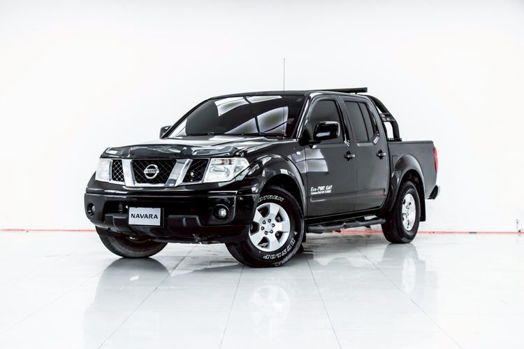 รถ Nissan Navara 2.5 Calibre LE สี ดำ