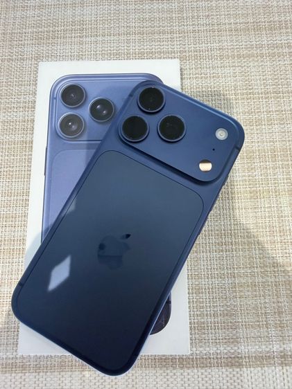iPhone 17 Pro รอบชาร์จศูนย์ประกันศูนย์หมดเดือนเมษายนปี ผ่อนได้