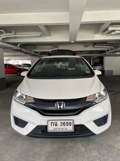 รถ Honda Jazz 1.5 S i-VTEC สี ขาว
