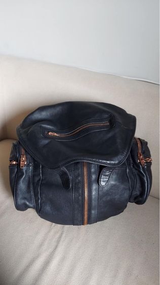 กระเป๋า alexander wang สีดำ