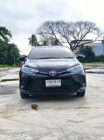 Toyota Yaris 2021 1.2 Sport Sedan เบนซิน ไม่ติดแก๊ส เกียร์อัตโนมัติ ดำ รูปที่ 4
