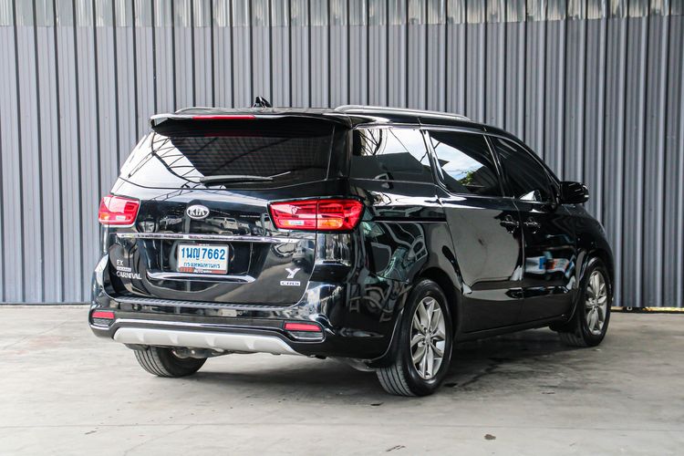 Kia Grand Carnival 2019 2.2 EX Utility-car ดีเซล ไม่ติดแก๊ส เกียร์อัตโนมัติ ดำ รูปที่ 4