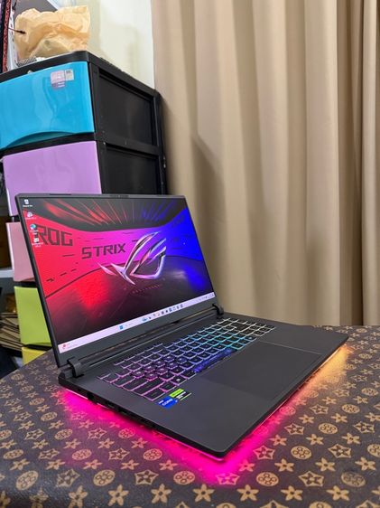 Notebook Asus ROG Strix G16 G615JMR-S5157W ตัวแรง แรม16gb ddr5  i7-14 RTX5060 สวยมาก มี ปกศ. 