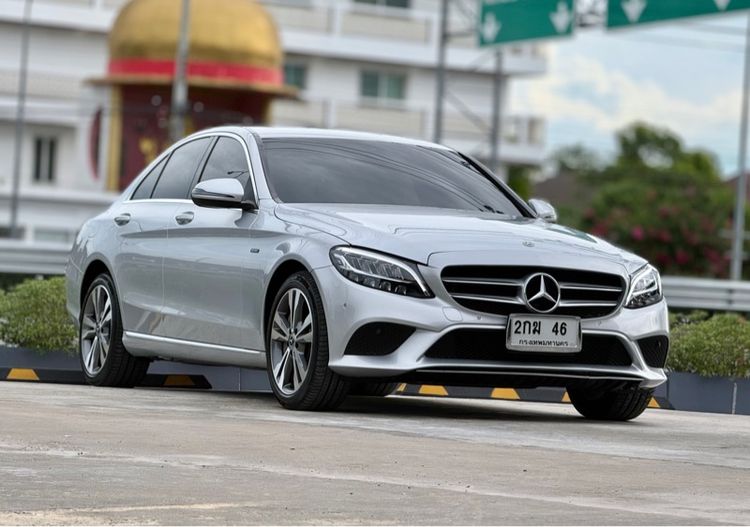 Mercedes-Benz C-Class 2019 C300e Sedan ปลั๊กอินไฮบริด (PHEV) ไม่ติดแก๊ส เกียร์อัตโนมัติ เทา