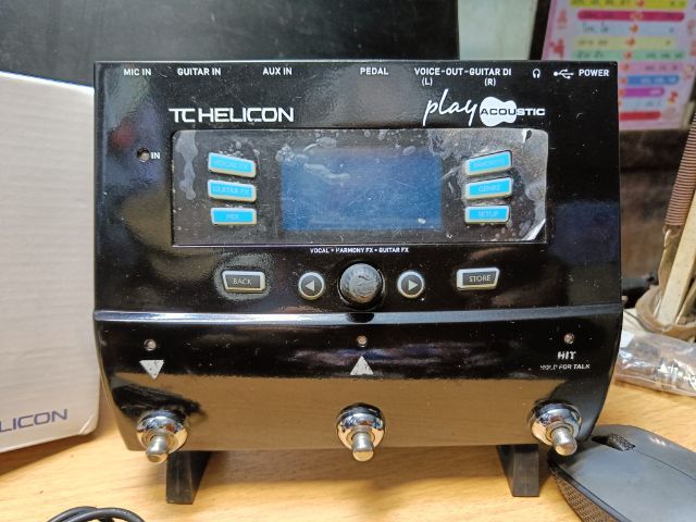 เอฟเฟคร้อง TC Helicon Play Acoustic