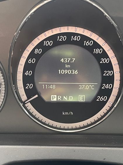 Mercedes-Benz C-Class 2010 C200 Sedan เบนซิน เกียร์อัตโนมัติ บรอนซ์เงิน รูปที่ 2