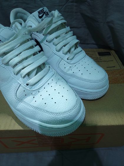 รองเท้าผ้าใบ หนังสังเคราะห์ UK 7.5 | EU 41 1/3 | US 8 ขาว รองเท้า Nike Air Force 1 '07 Low White Black