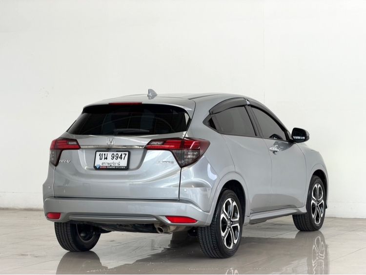 Honda HR-V 2021 1.8 EL Utility-car เบนซิน เกียร์อัตโนมัติ เทา รูปที่ 4