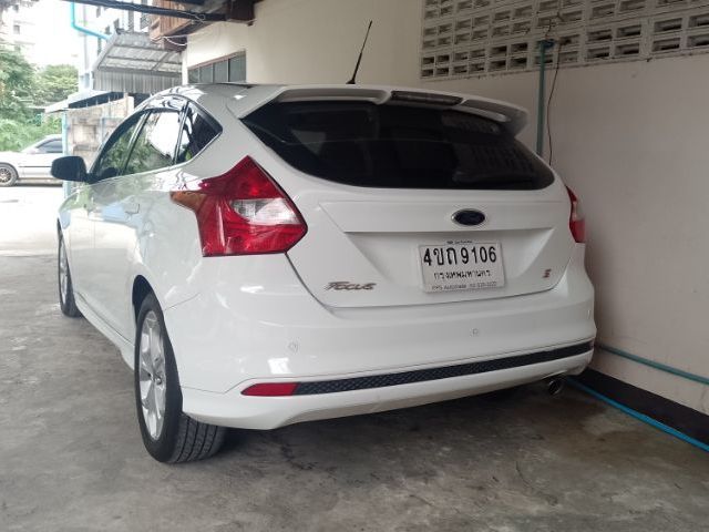 Ford Focus 2012 2.0 Sport Plus Sedan เบนซิน ไม่ติดแก๊ส เกียร์อัตโนมัติ ขาว รูปที่ 2