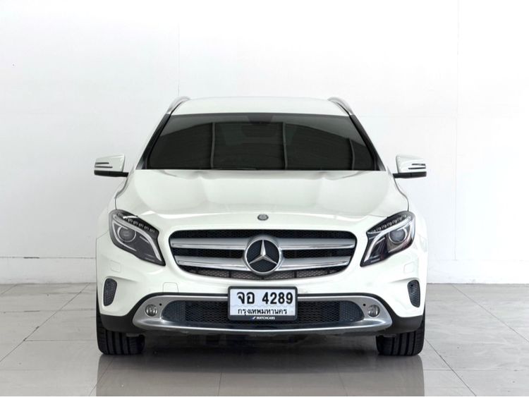 Mercedes-Benz GLA-Class 2015 GLA200 Utility-car เบนซิน ไม่ติดแก๊ส เกียร์อัตโนมัติ ขาว รูปที่ 2