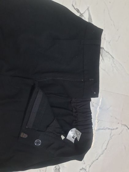 ขายาวทรงสอบมีจีบหน้า GU (size m) สภาพดีมาก รูปที่ 4