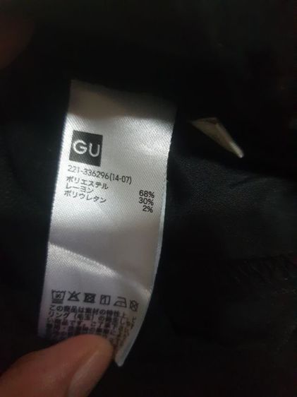ขายาวทรงสอบมีจีบหน้า GU (size m) สภาพดีมาก รูปที่ 5