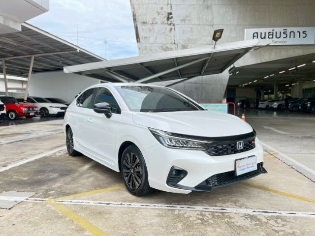 รถ Honda City 1.5 e:HEV RS สี ขาว