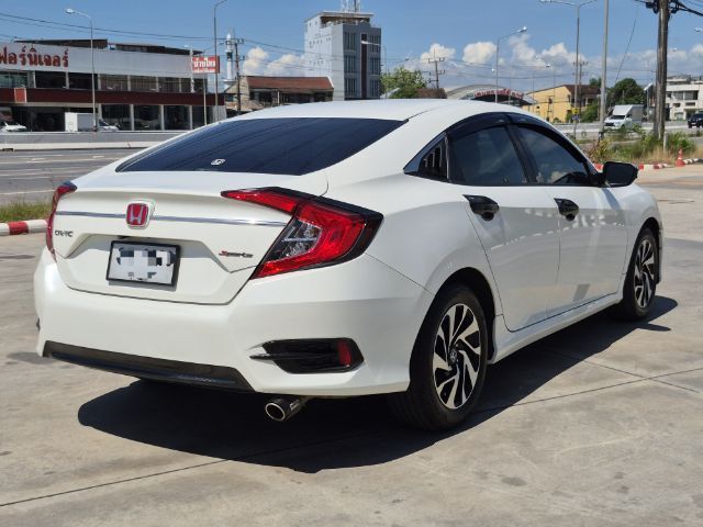 Honda Civic 2016 1.8 EL i-VTEC Sedan เบนซิน ไม่ติดแก๊ส เกียร์อัตโนมัติ ขาว รูปที่ 3