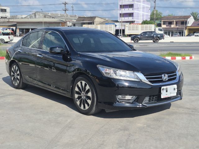 รถ Honda Accord 2.4 EL i-VTEC สี ดำ
