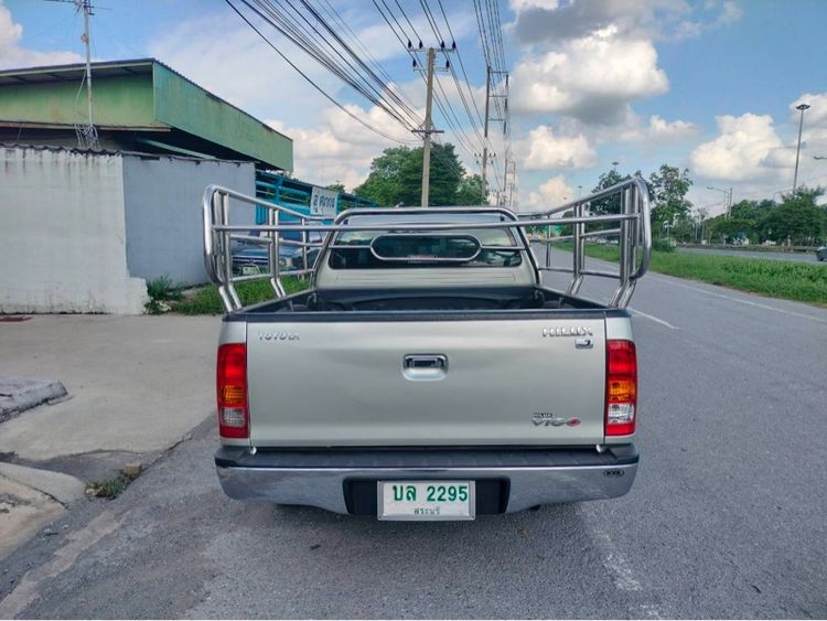 Toyota Hilux Vigo 2010 2.5 J Pickup ดีเซล ไม่ติดแก๊ส เกียร์ธรรมดา เทา รูปที่ 2