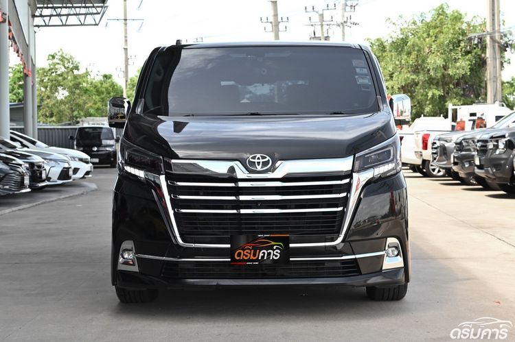 Toyota Majesty 2020 2.8 Premium Van ดีเซล ไม่ติดแก๊ส เกียร์อัตโนมัติ ดำ รูปที่ 2